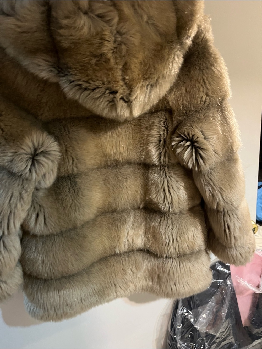 Luxurious Women's Fur Coat in Light Brown